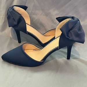 Corso Como Blue Satin heeled pumps with bow on the back Size 6.5